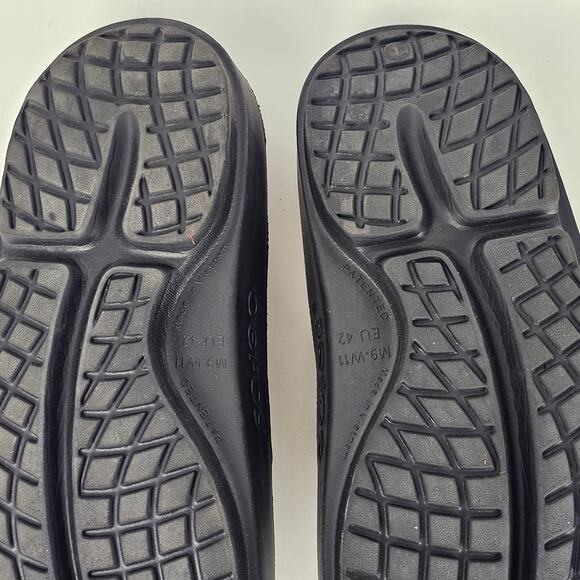 Shoes Oofos black classic flip flops Men\'s 9 W11 VGUC main image 7